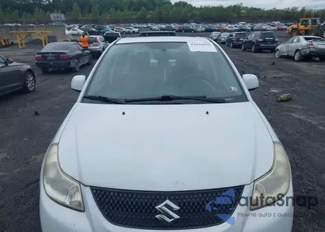 2011 Suzuki Sx4 Le/Le Anniversary Edition из США, поврежденный, VIN JS2YC5A28B6300723